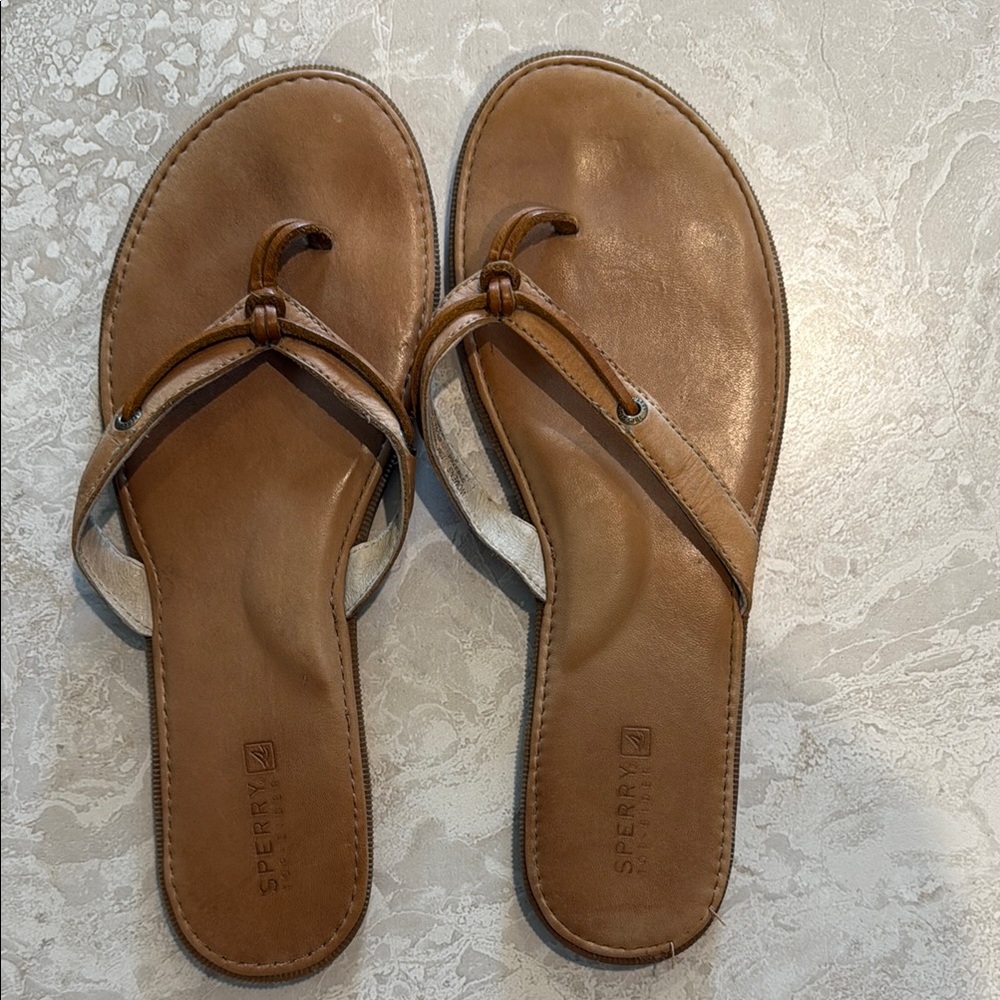 Sperry Tan Sandals Minimalist Design